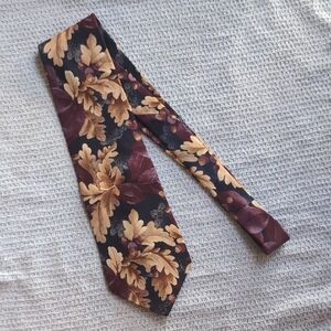 Stafford Country Collection Tie in Burgundy and Gold